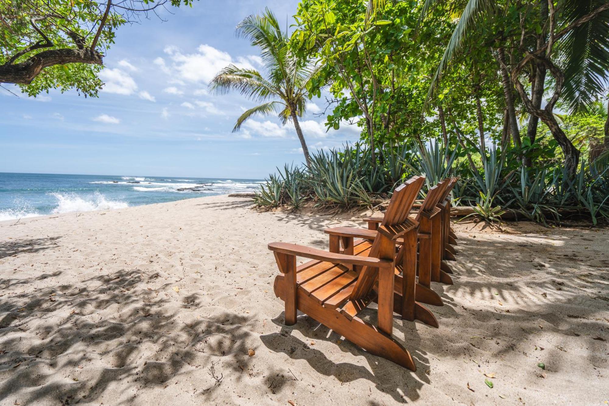 Sueno Del Mar Beachfront Hotel Tamarindo Exterior photo